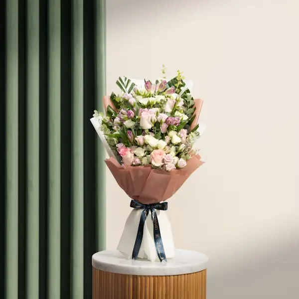 Eternal Love Flowers Vase | Code 232