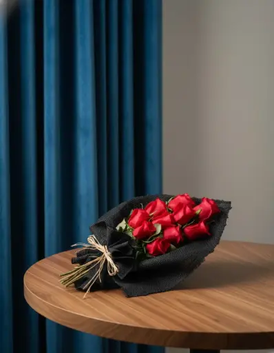 [164] Classic Black Wrap Red Roses Bouquet | Code 164