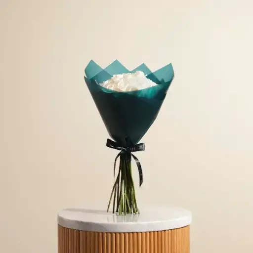 [231] Ethereal Roses Beauty Bouquet | Code 231