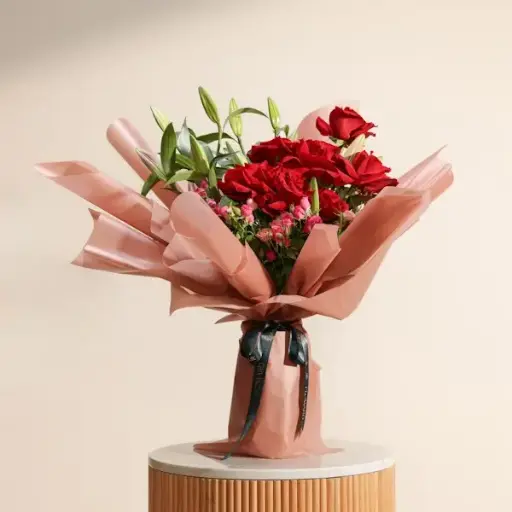 [253] September Studio Red Flowers Bouquet | Code 253